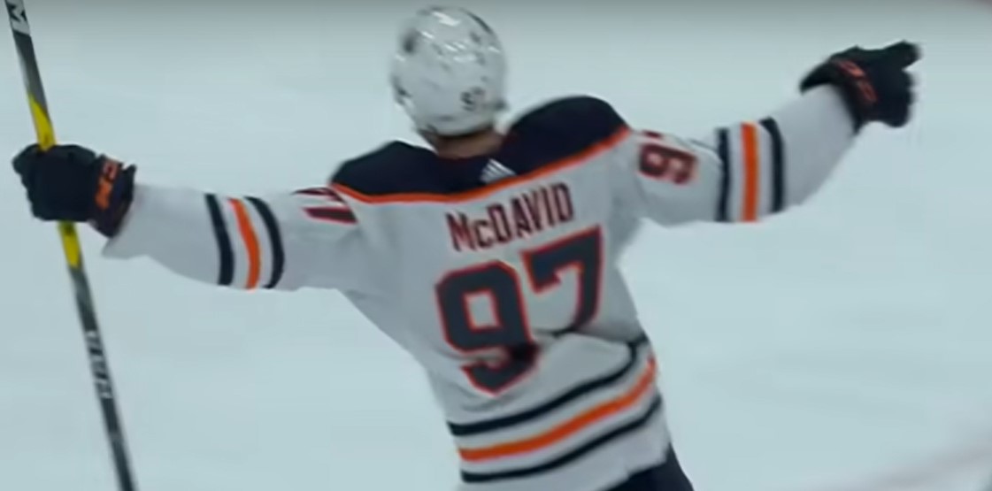 Connor McDavid compte 51 points à ses 20 derniers matchs de saison régulière