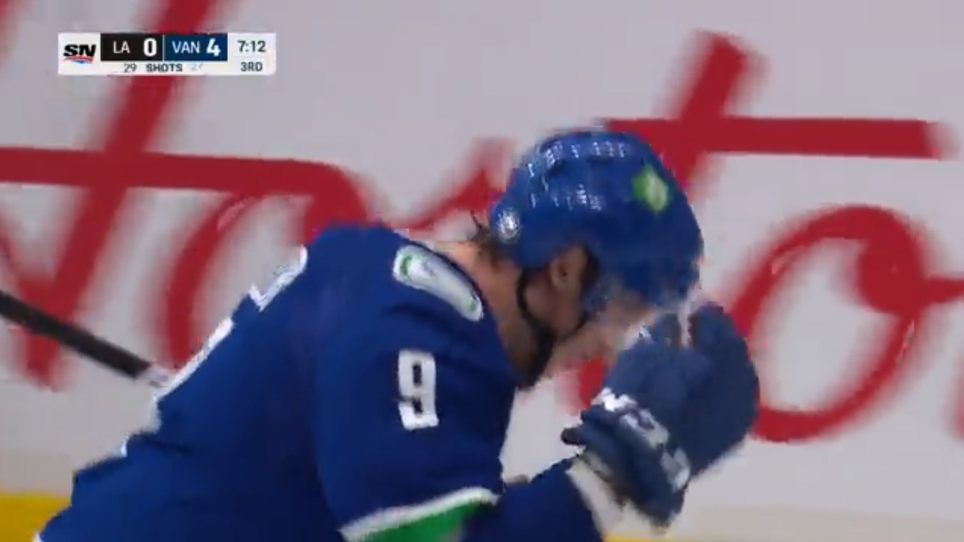 J.T. Miller : les Canucks ne semblent pas tenir à l'échanger, mais l'intérêt est énorme