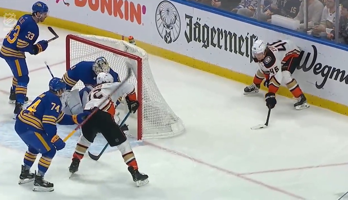 John Tortorella n'a pas aimé le jeu de Trevor Zegras/Sonny Milano