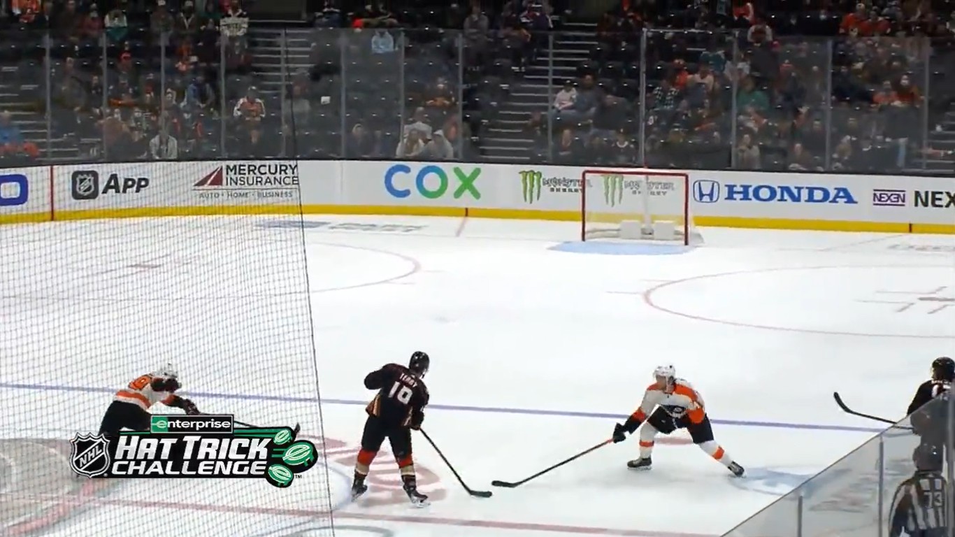 Top-5 : Premier tour du chapeau en carrière pour Troy Terry