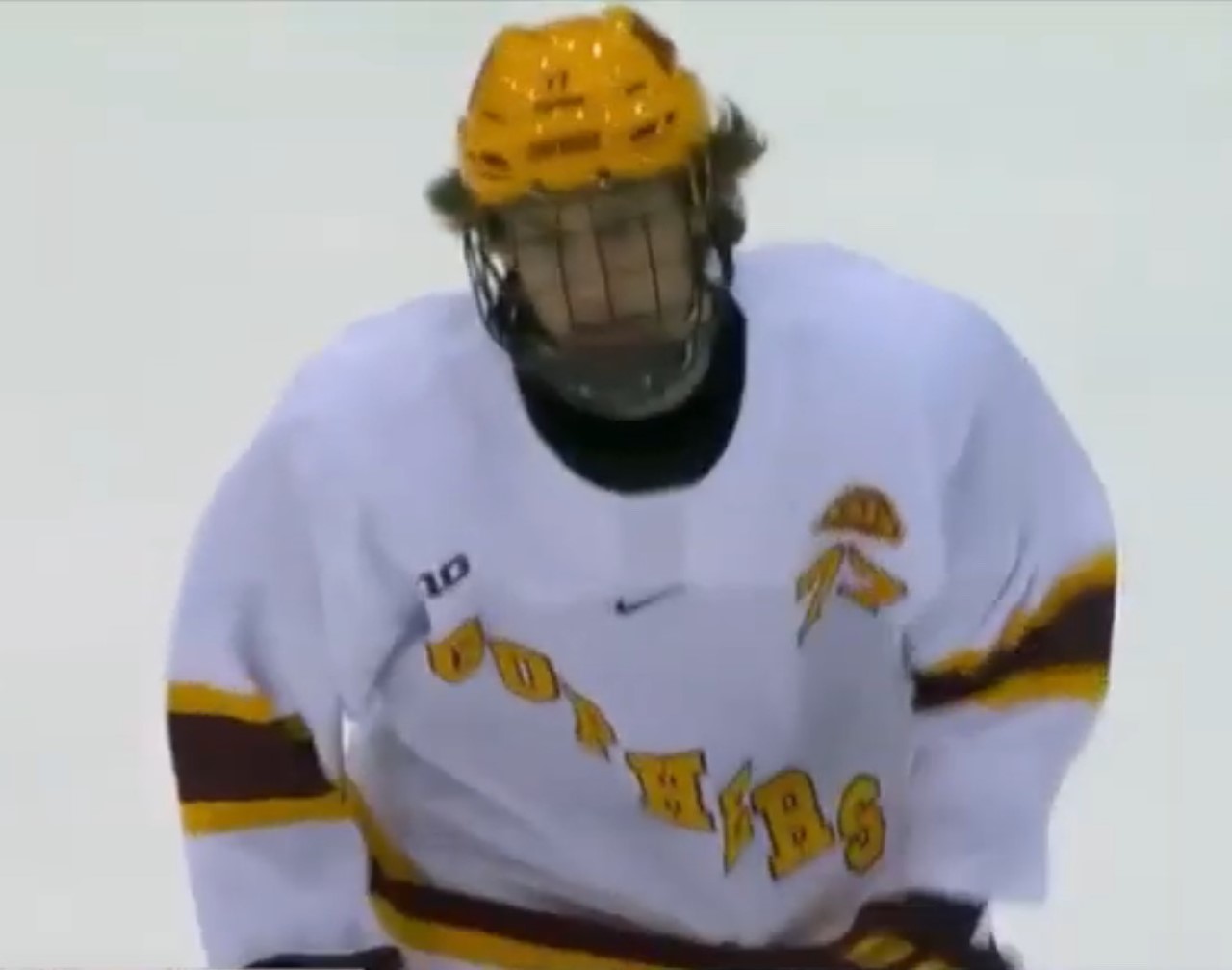 Trois espoirs du Canadien pourraient jouer dans le Frozen Four