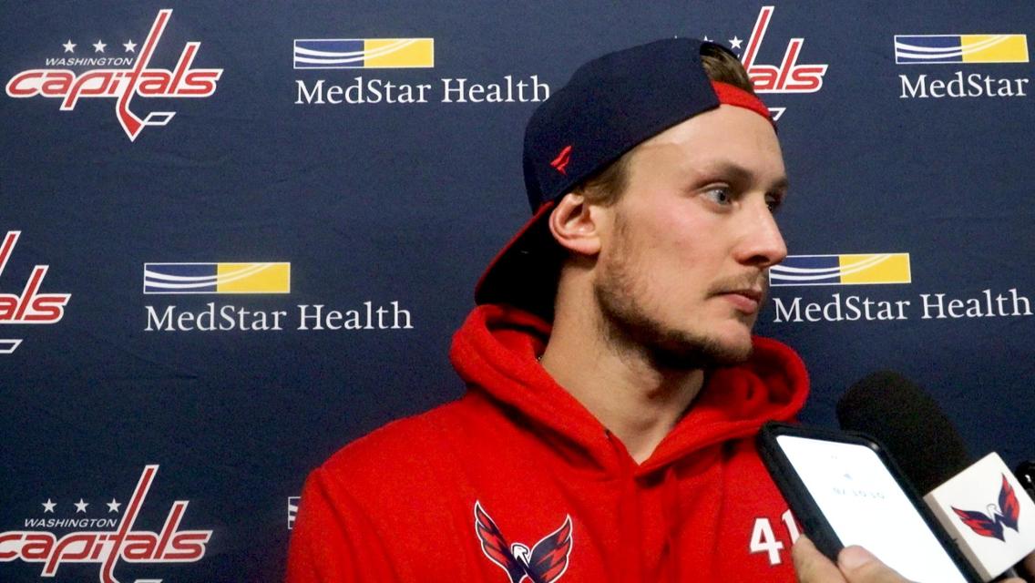 Si Vitek Vanecek est bel et bien disponible, le Canadien doit s'y intéresser