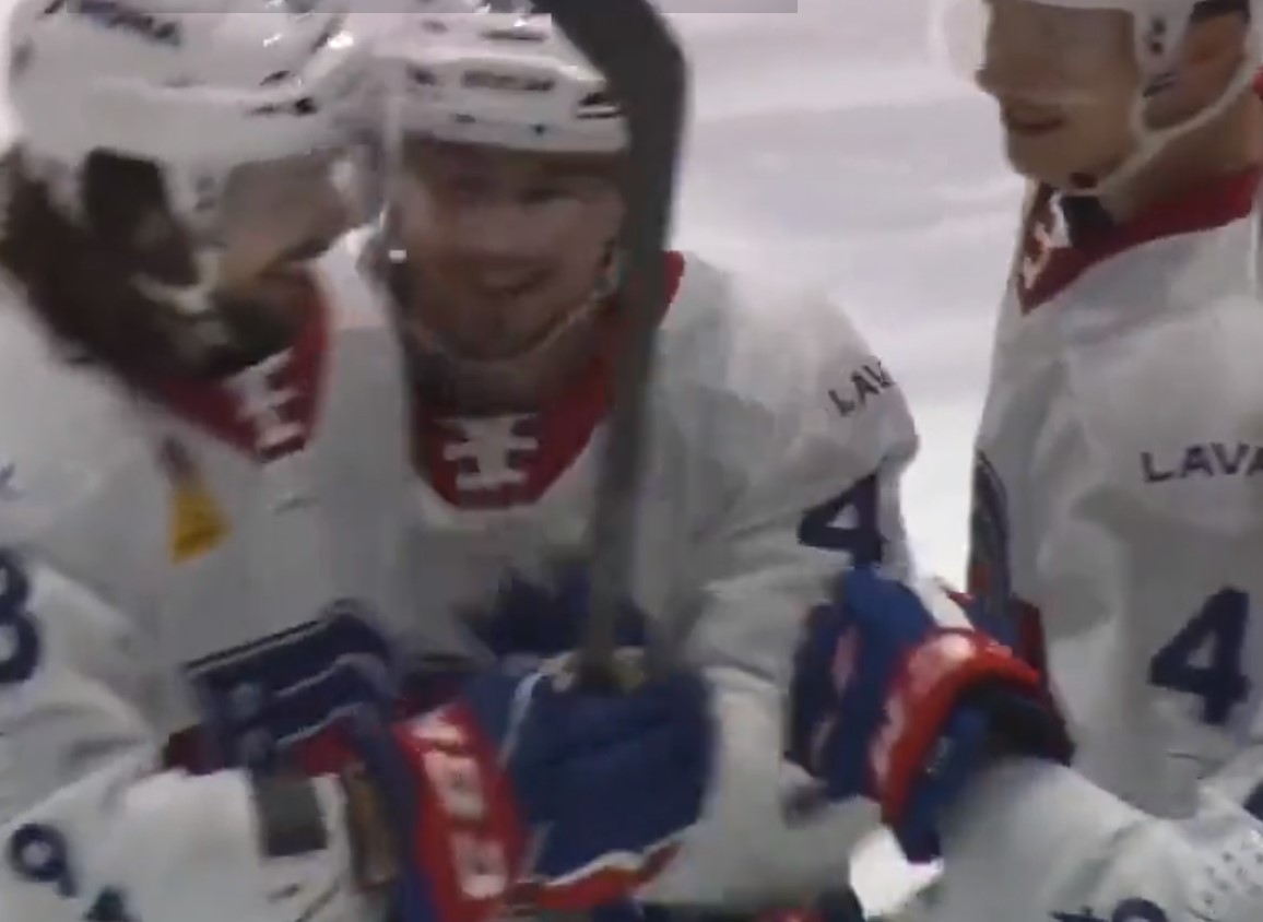 29 arrêts pour Cayden Primeau dans une victoire du Rocket