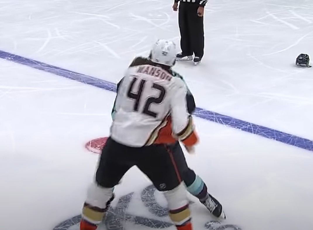 Josh Manson échangé à l'Avalanche