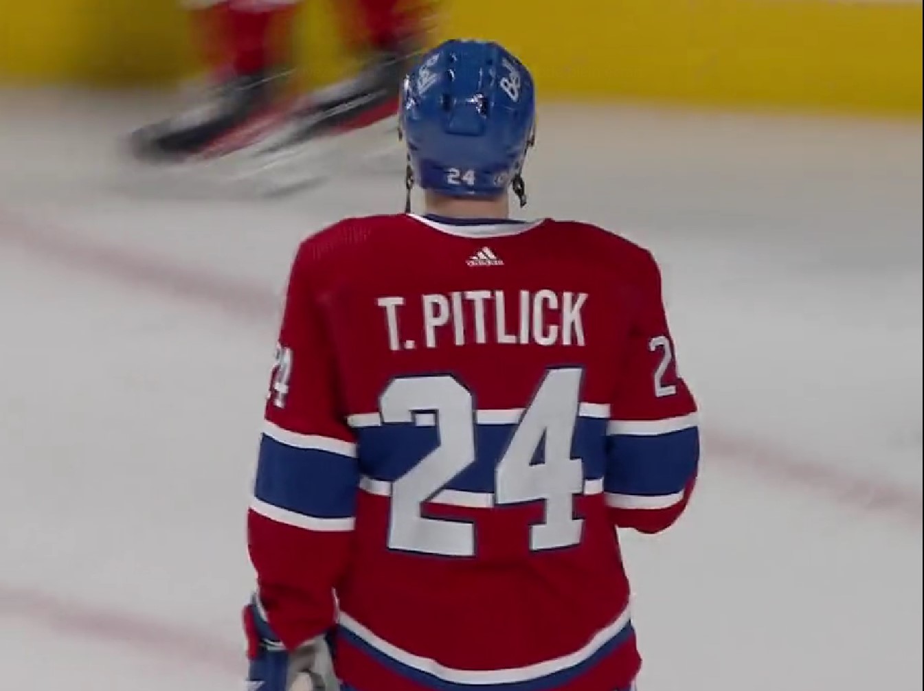 Tyler Pitlick obtient un essai professionnel avec les Blues