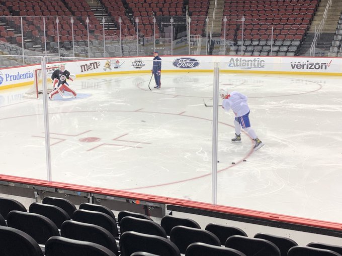 Jordan Harris pourrait (tout comme Justin Barron) rater le match de ce soir