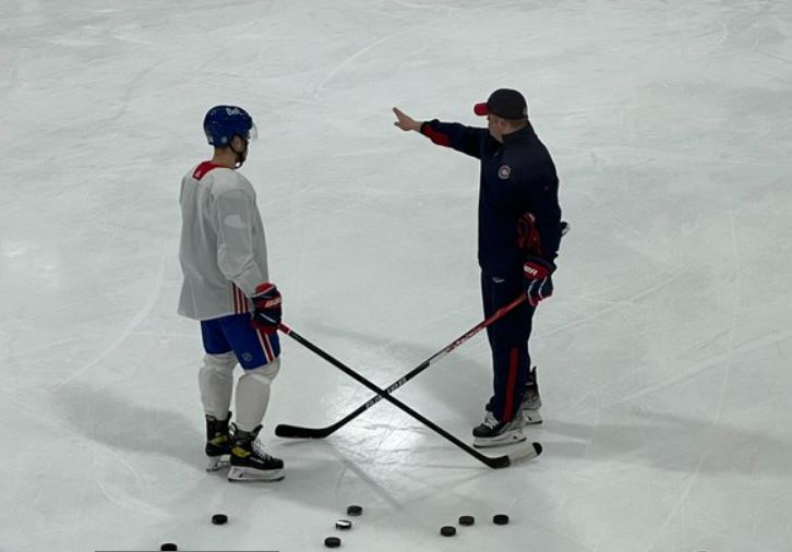 Jordan Harris, qui a connu un match difficile mardi, sera laissé de côté face aux Flyers