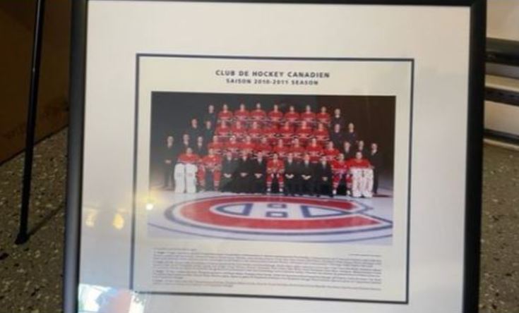 Un ancien dirigeant du Canadien vend ses souvenirs sur Marketplace/Facebook