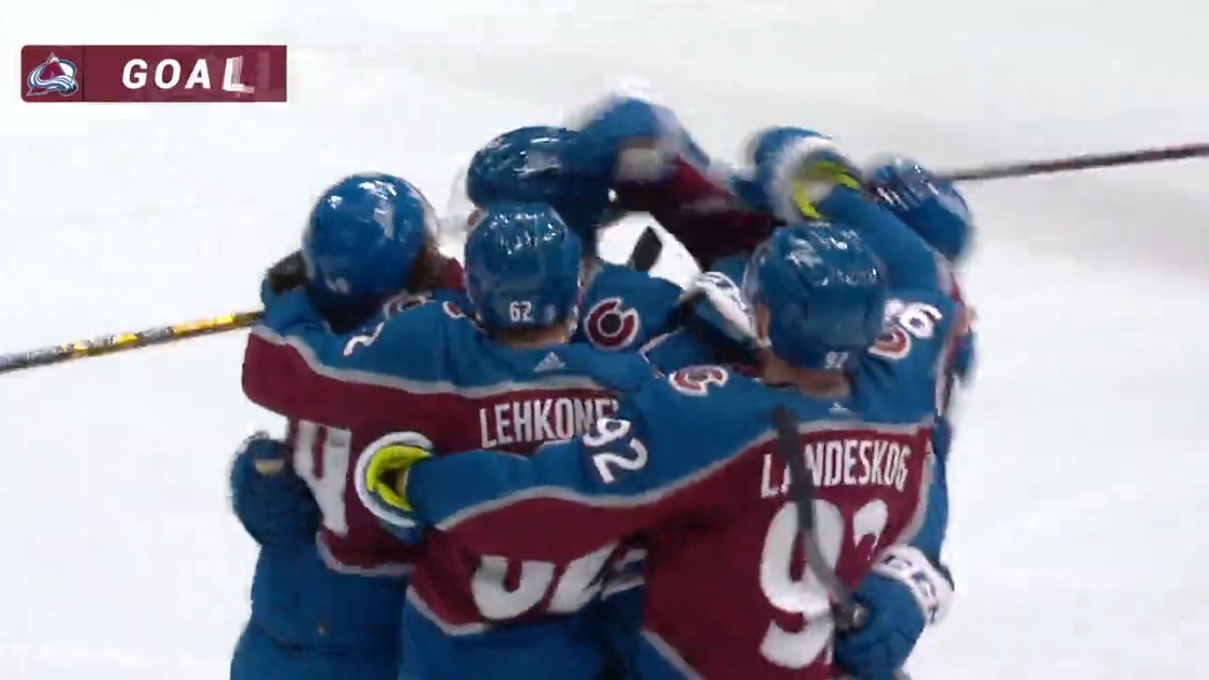 Séries en bref : L'Avalanche prend les devants 1-0 dans la série grâce à un but en prolongation