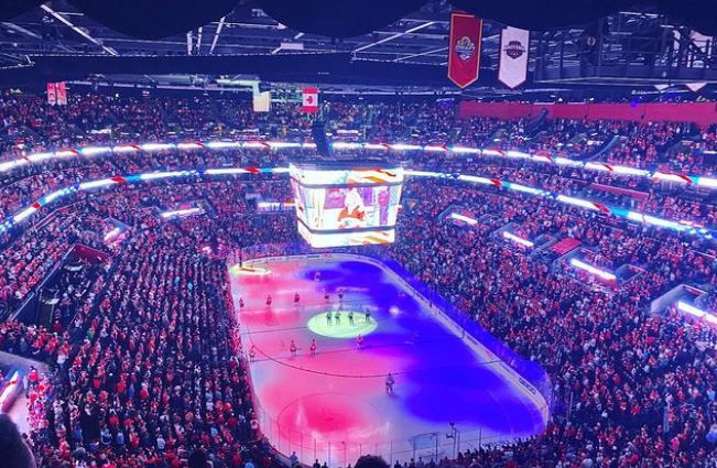 Les Panthers ont rempli leur aréna à 102 % de sa capacité hier soir