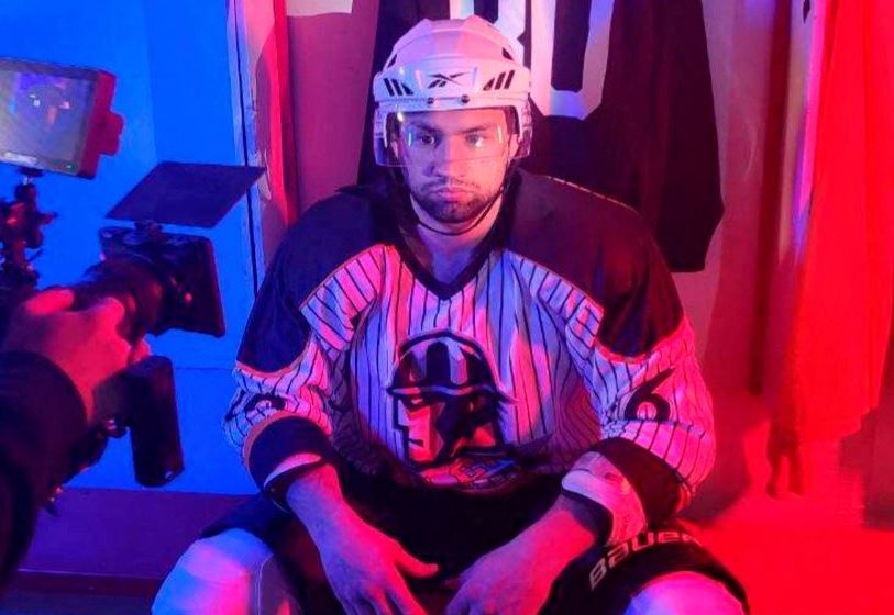 Un tournoi de bagarreurs sur glace aura lieu la semaine prochaine en Alberta