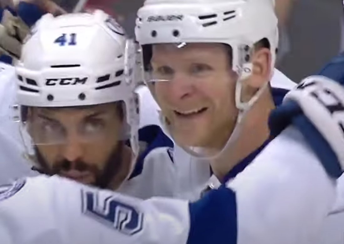 Pierre-Édouard Bellemare a appris à aimer Corey Perry