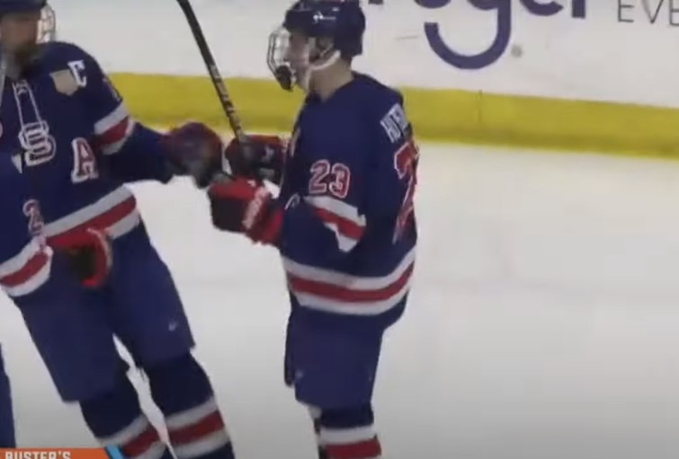 Le Canadien repêche Lane Hutson au 62e rang et Vinzenz Rohrer au 75e rang