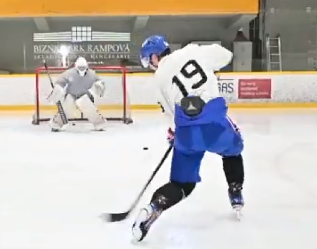 Juraj Slafkovsky pourrait-il aider le Canadien à relancer son jeu de puissance?