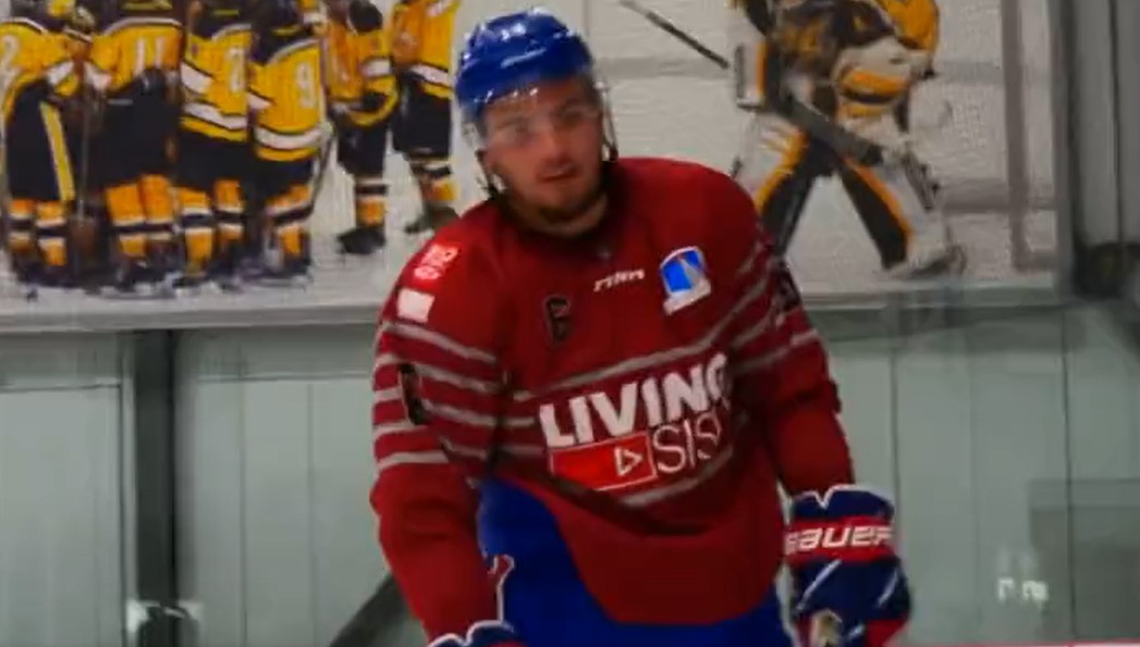 LSHL : une première victoire pour Nick Suzuki et son équipe