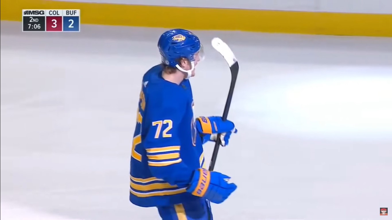 Buffalo : une ville « incroyable » pour le hockey, selon Tage Thompson