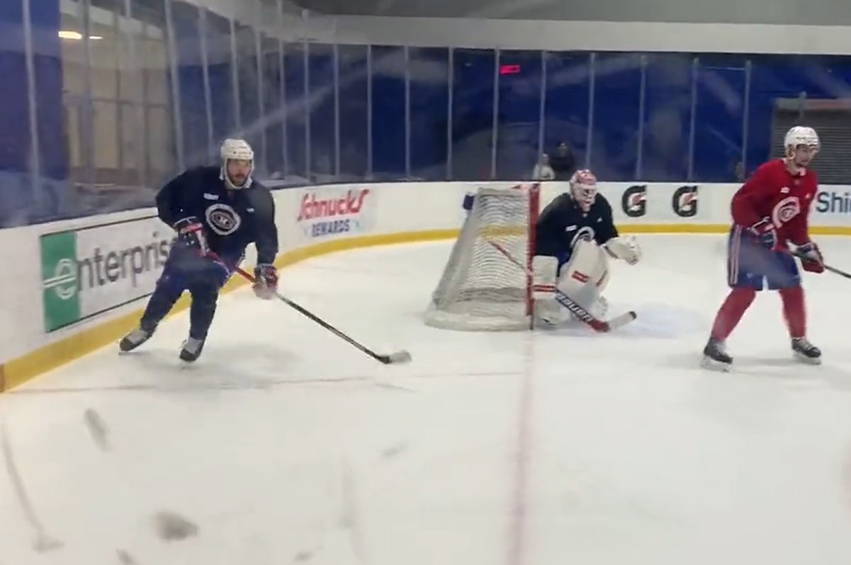 Joel Edmundson ne peut toujours pas recevoir de contacts à l'entraînement