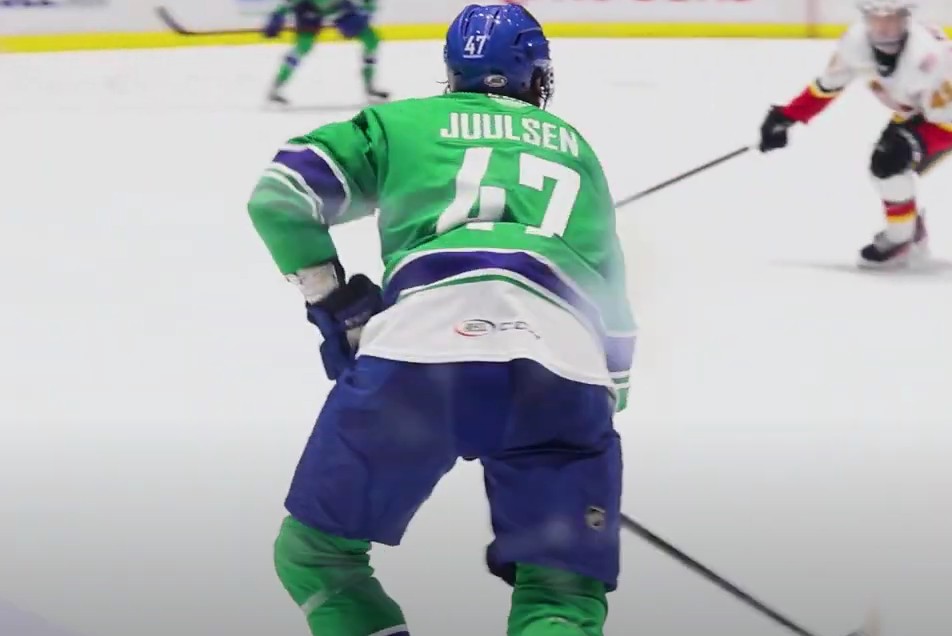 Noah Juulsen cédé au ballottage par les Canucks