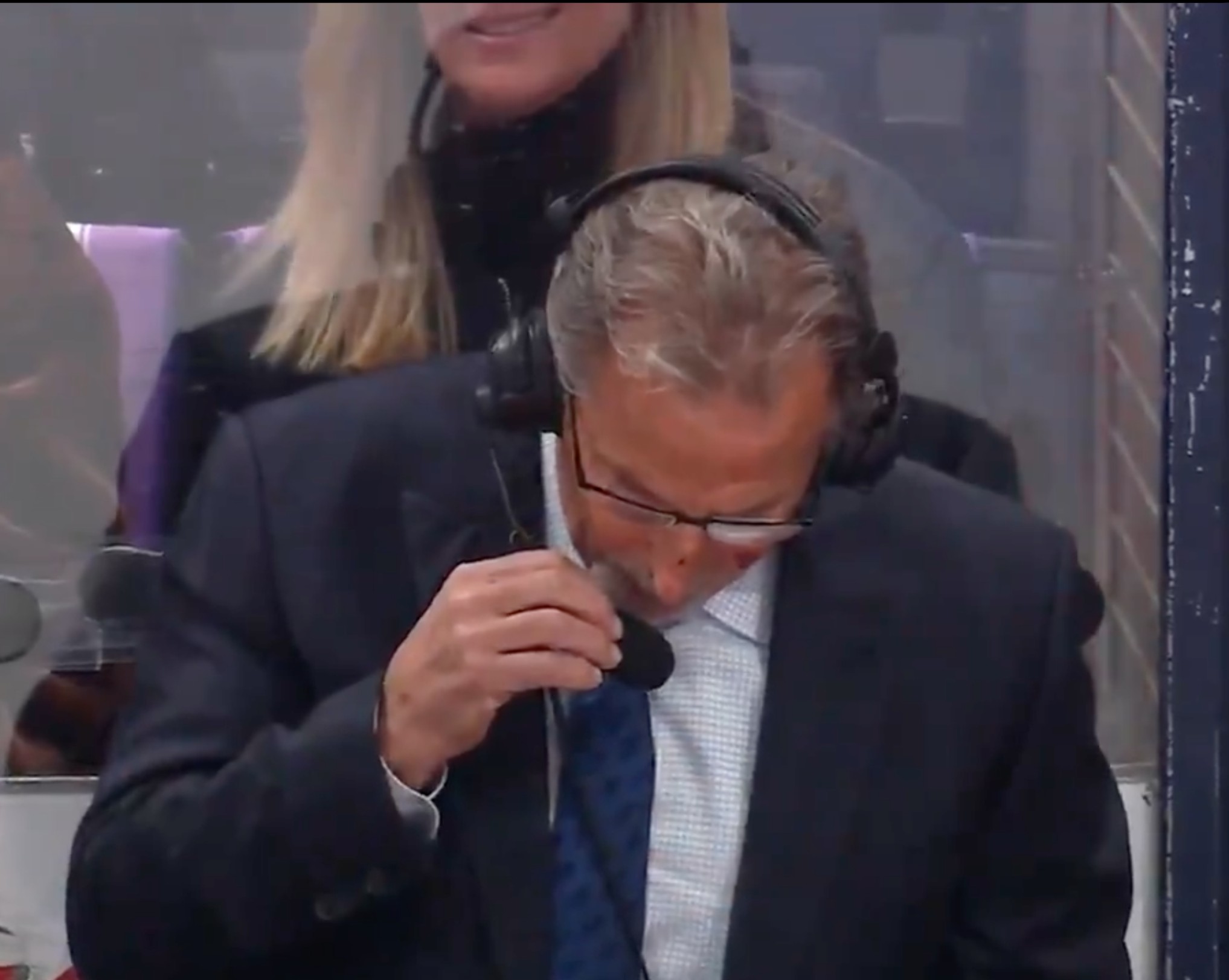 John Tortorella a décidé de ne pas être derrière le banc des Flyers hier