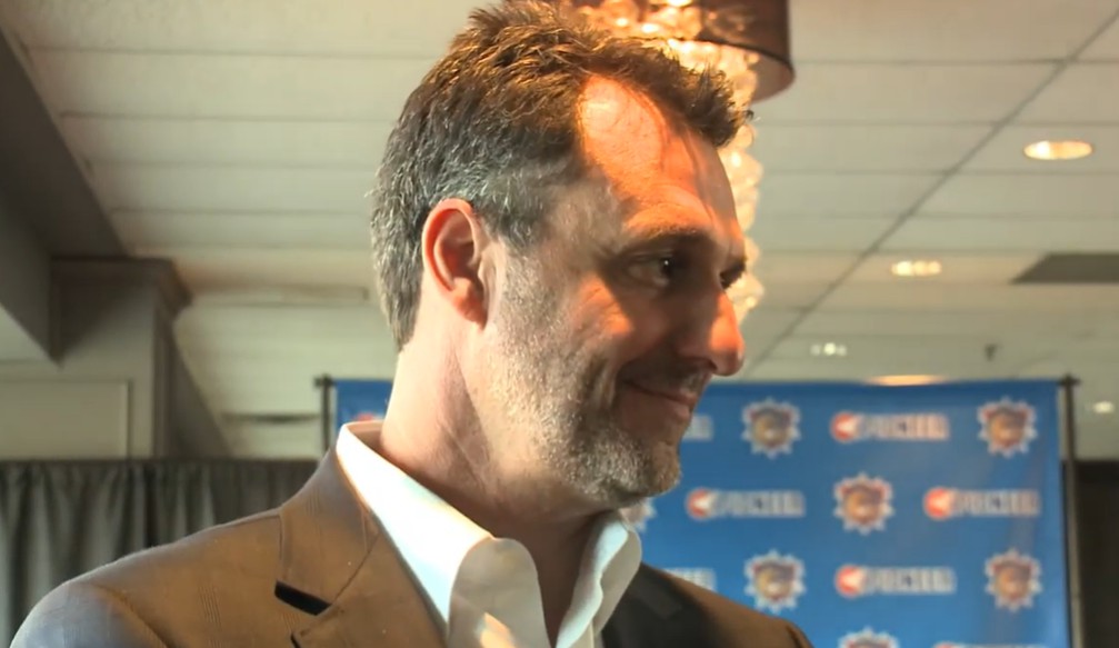 Michael Andlauer pourrait acheter les Sénateurs tout en demeurant actionnaire du Canadien