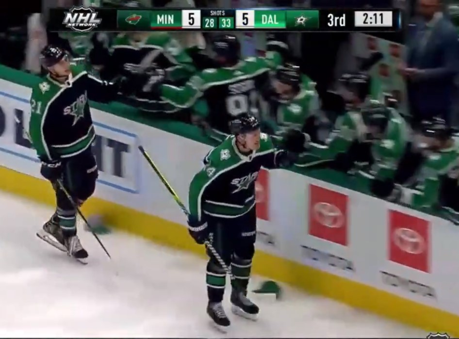 Top-5 : Tour du chapeau pour Roope Hintz