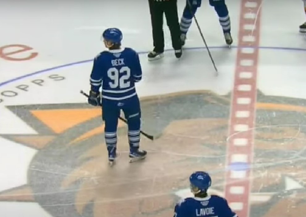 Owen Beck compare son style de jeu à celui de Nick Suzuki