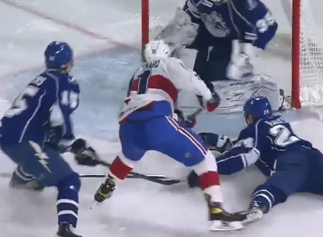 11 points en 12 matchs : Rafaël Harvey-Pinard mérite un rappel