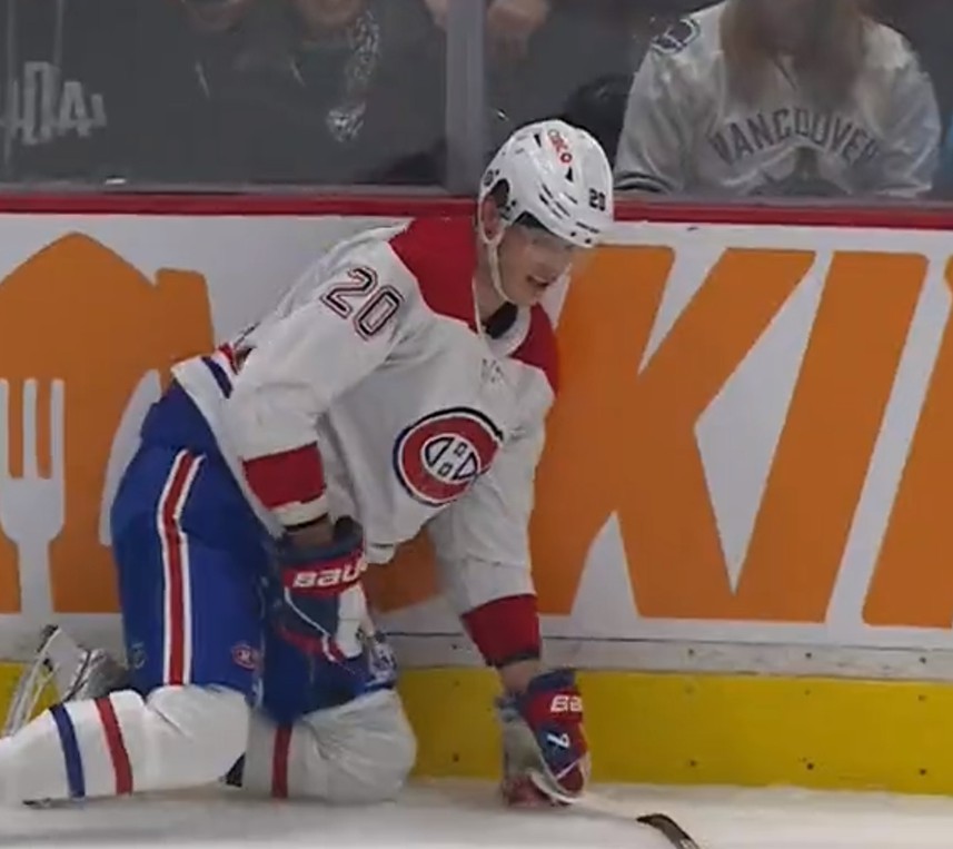 Georges Laraque : « On est en train de le scrapper (Slafkovsky) comme Kotkaniemi »