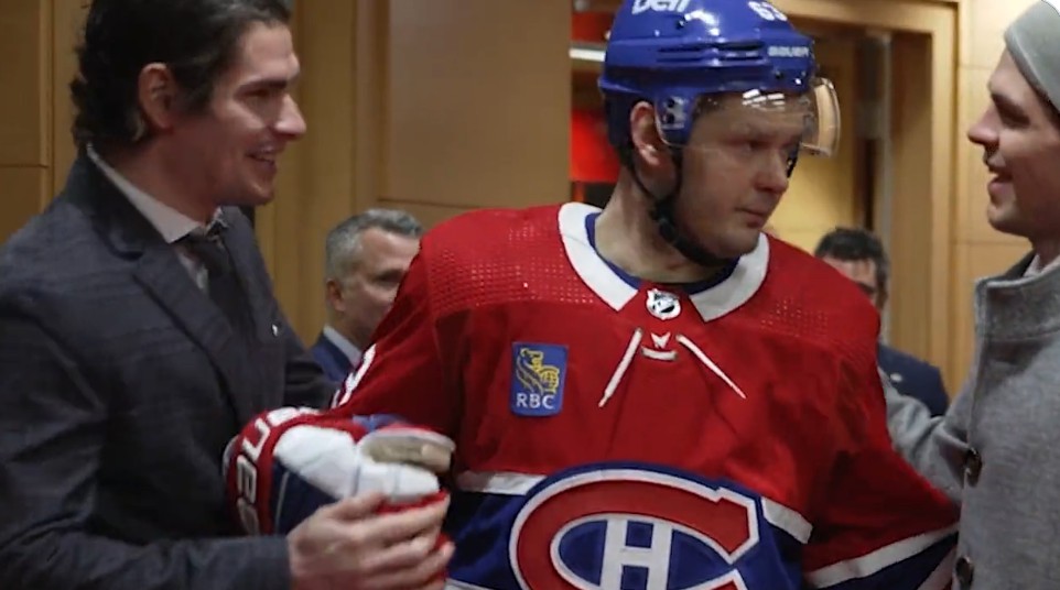 Une chance que le bon Evgenii Dadonov était là