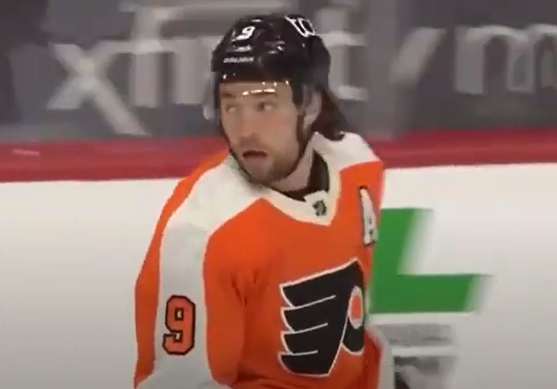 Soirées de la fierté : les joueurs russes courent un risque en portant ces chandails