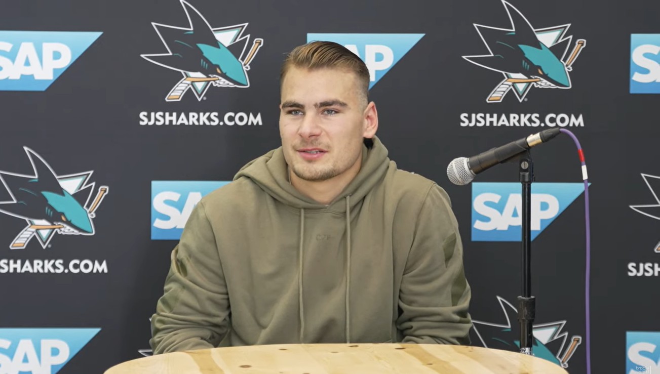 L'idée de voir Timo Meier être échangé à Toronto est soulevée