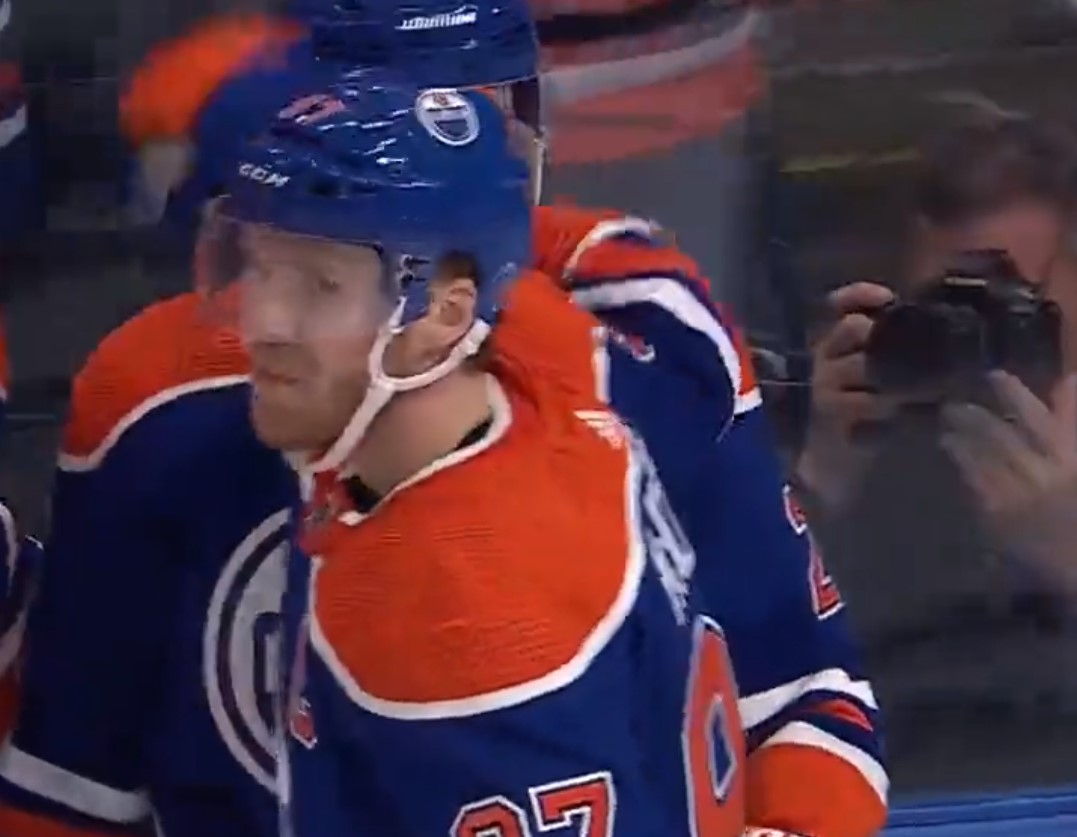 Top-5 : Connor McDavid atteint (et dépasse) le plateau des 130 points