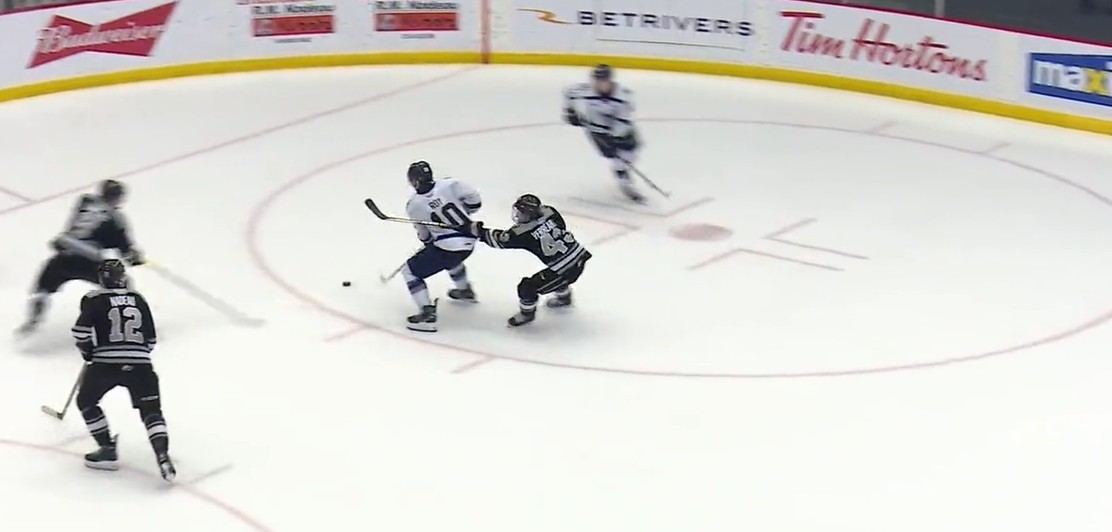 Joshua Roy a marqué un superbe but en prolongation hier soir