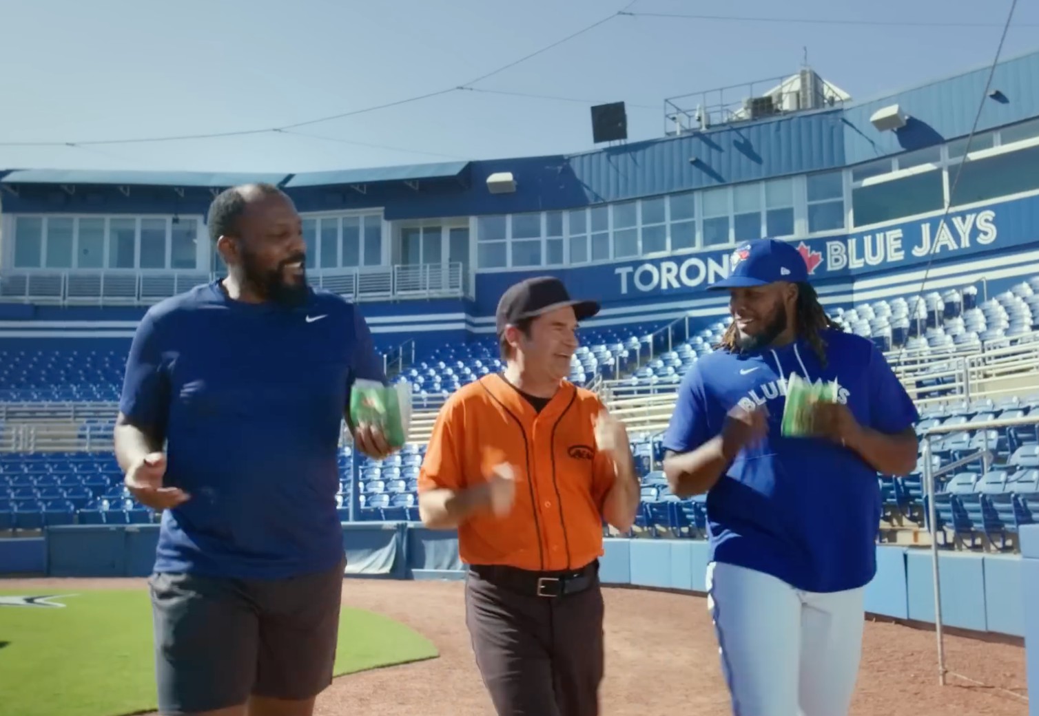 «Papa, c'est qui lui?» : Vladimir Guerrero Jr en français dans une nouvelle publicité