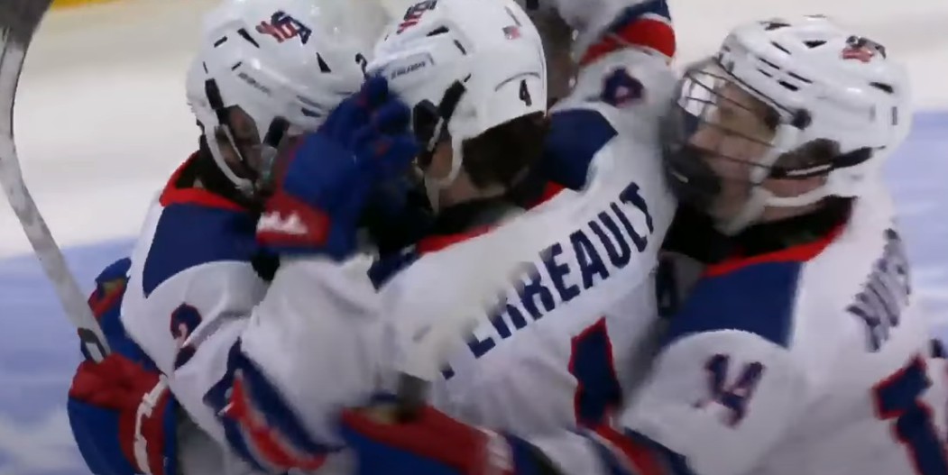 Le trio de Will Smith a inscrit 43 points en 4 matchs au Championnat mondial U18