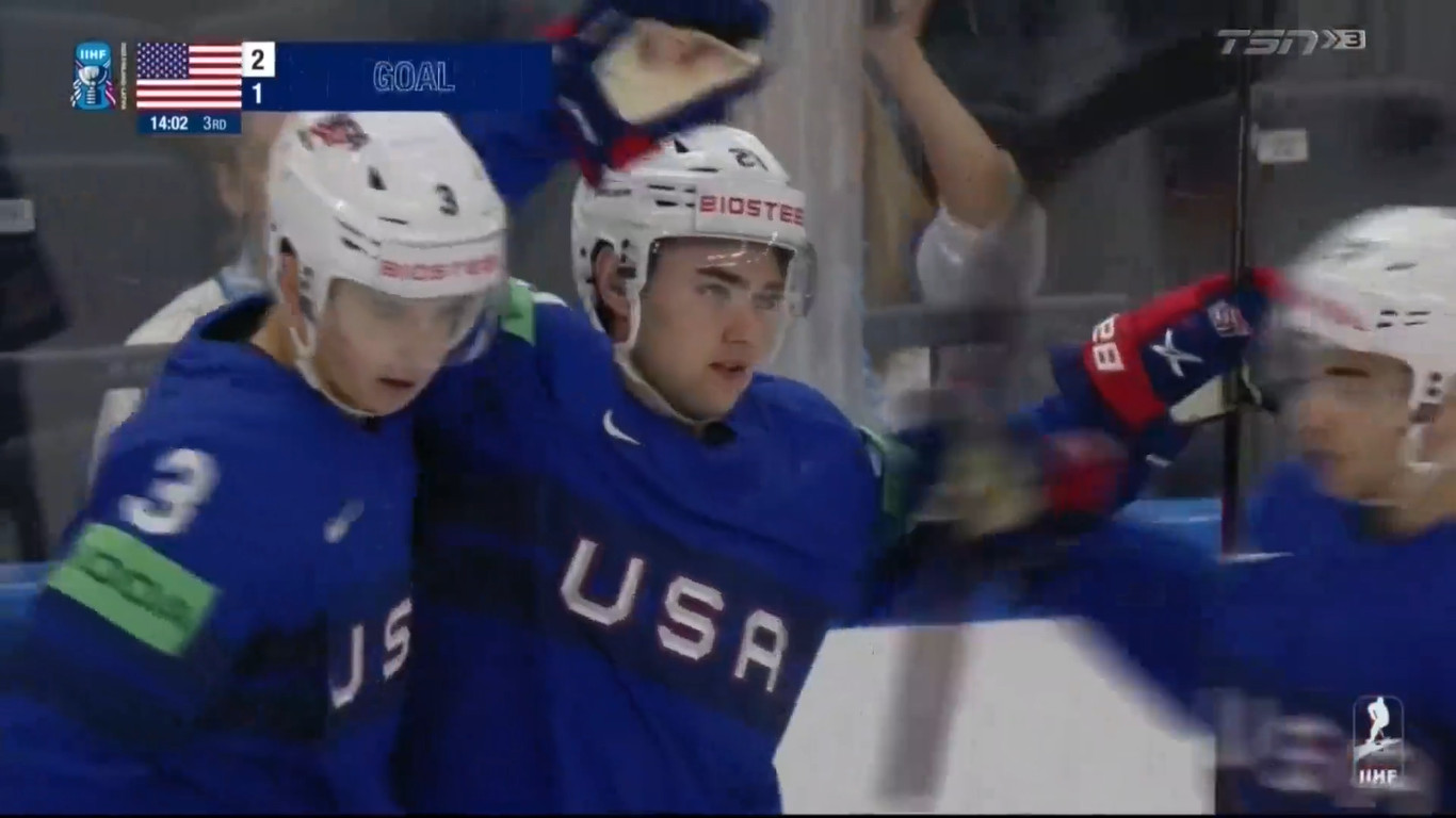 CDM : Sean Farrell marque à l'aide d'une passe de Lane Hutson contre l'Allemagne