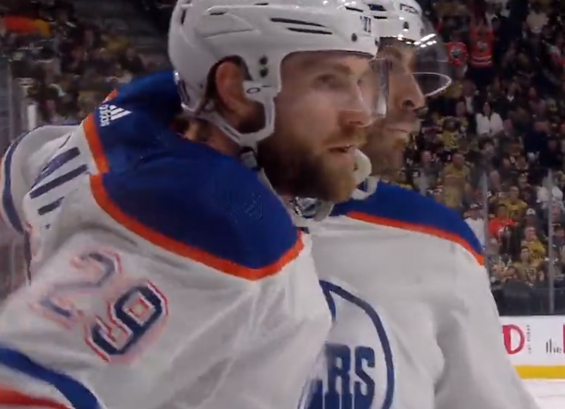 Séries en bref : Les Oilers s'inclinent malgré quatre buts de Leon Draisaitl