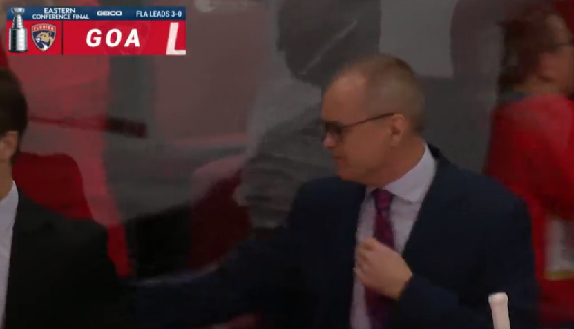 But de Matthew Tkachuk : la réaction de Paul Maurice a été de frapper son assistant