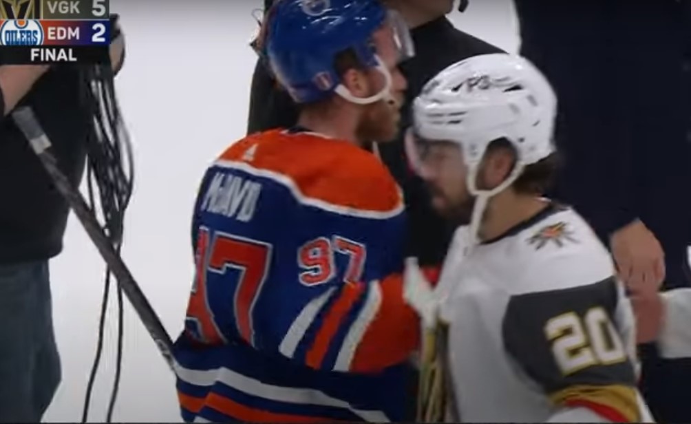 Quand le manque de savoir-vivre met fin à la poignée de main au hockey mineur à Terre-Neuve