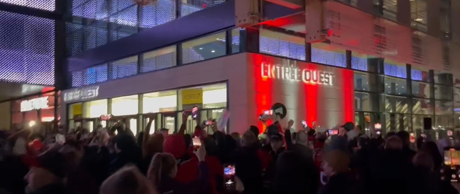 Remparts : une foule incroyable pour leur retour à Québec (tard hier soir)