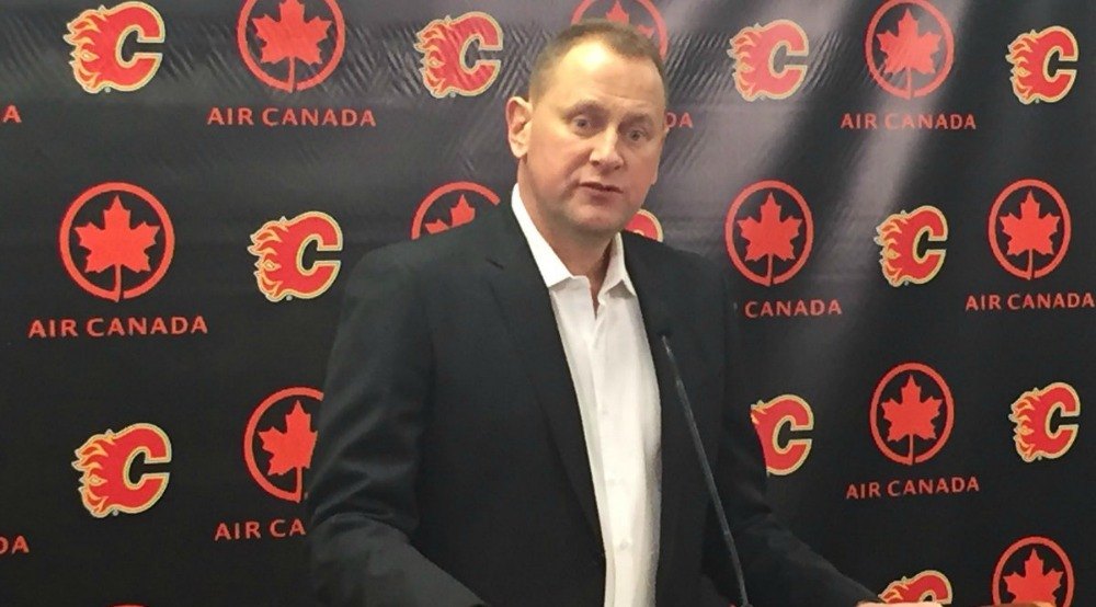 Brad Treliving serait sur le point d'être nommé DG des Maple Leafs