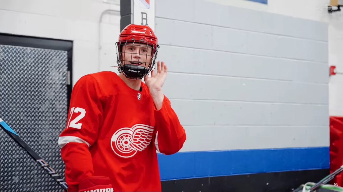 130 points en 77 matchs : un Québécois domine aux É-U et rejoindra Boston University