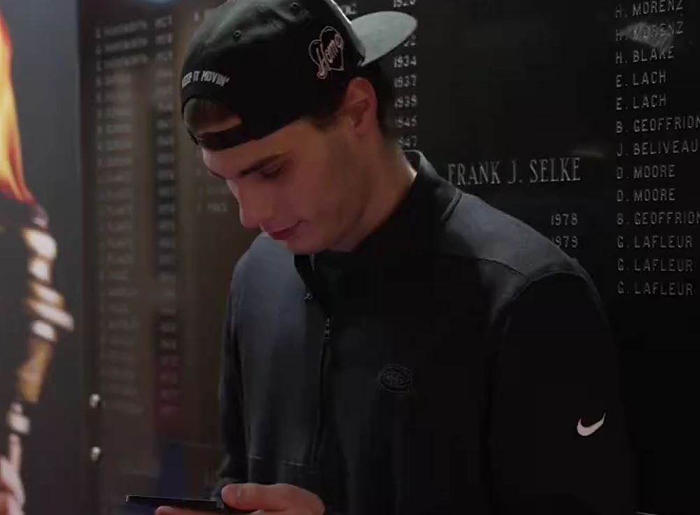 Le match d'hier nous a rappelé que le Canadien n'a pas de Jack Hughes