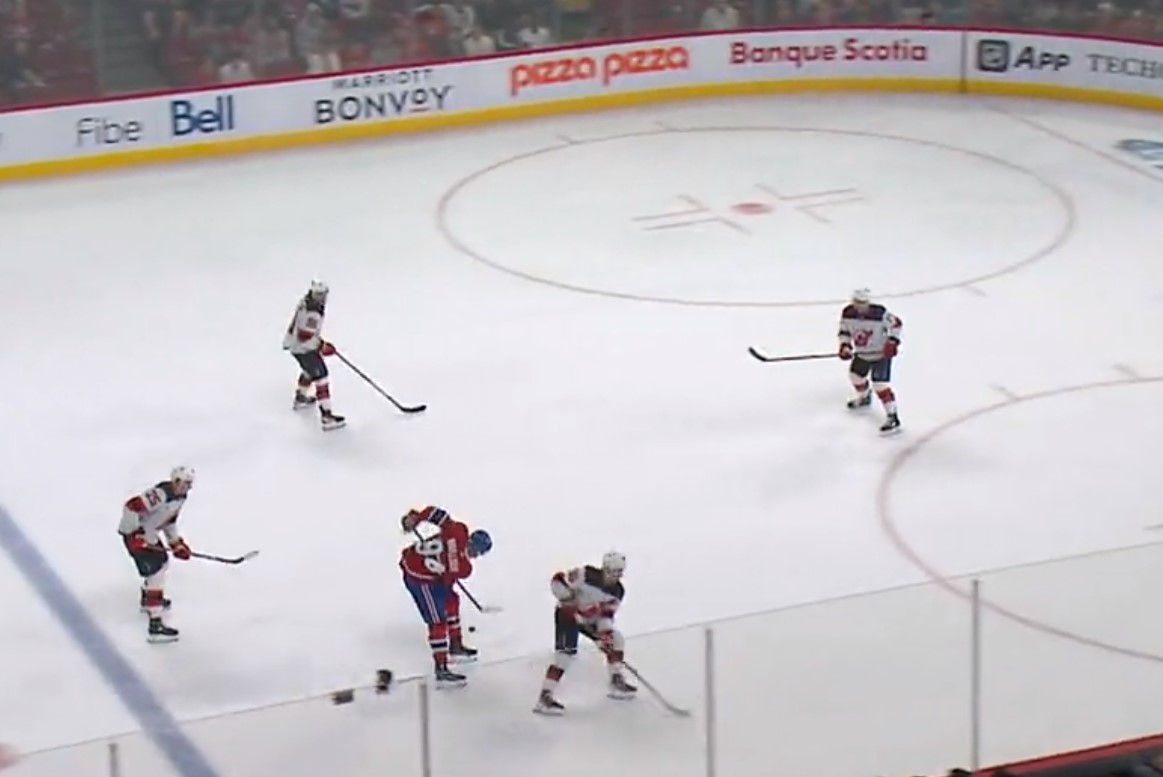 Camp du CH : deux joueurs polarisent énormément en ce moment