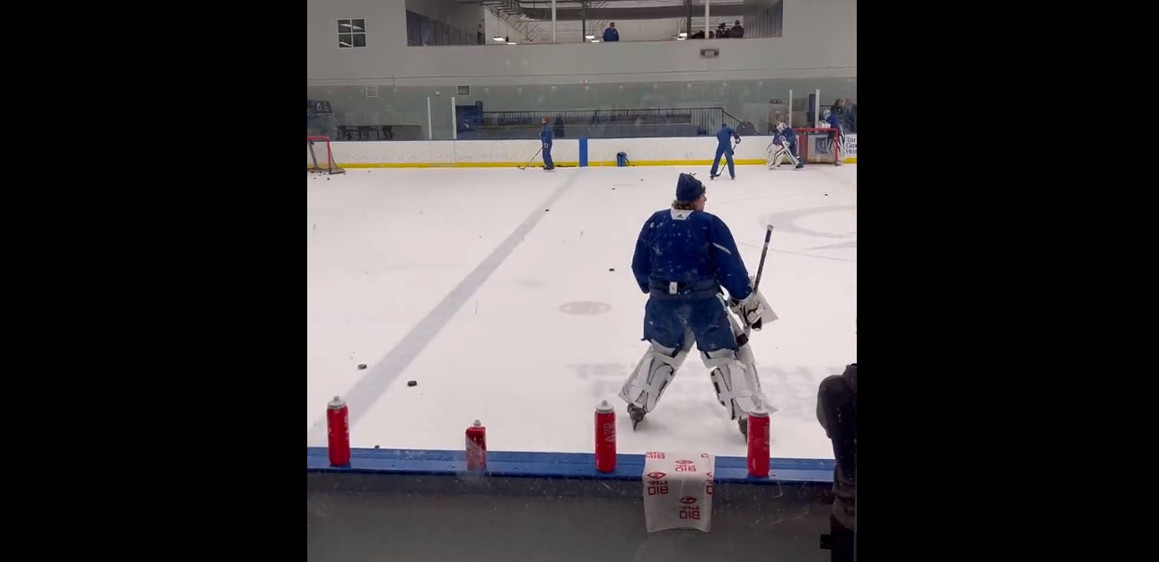 Hernie discale : Andrei Vasilevskiy est de retour sur patins