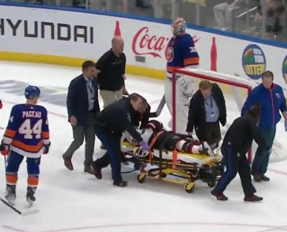 Top-5 : Erik Brannstrom a quitté vers l'hôpital suite à un contact effrayant