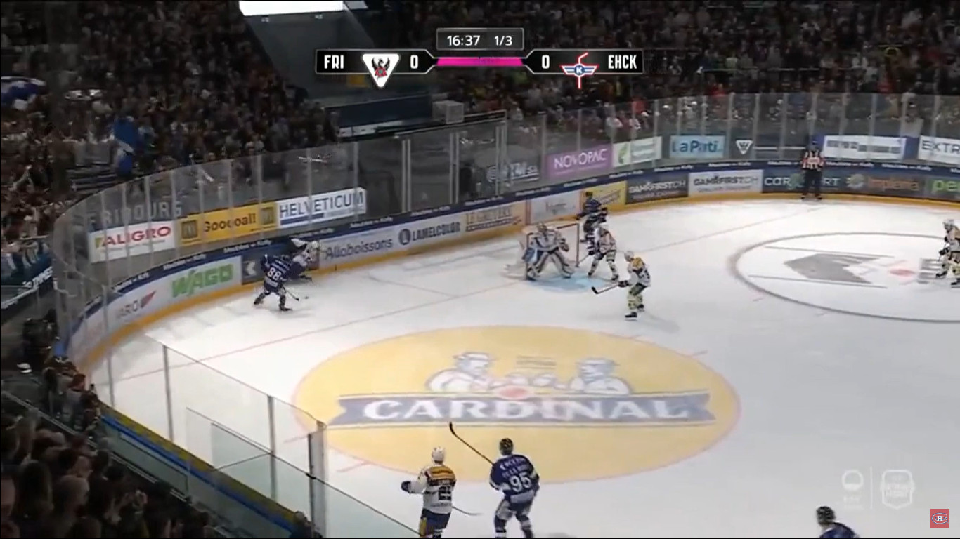 David Reinbacher s'est blessé aujourd'hui en Suisse