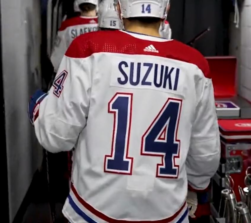 Il faut parler du lent début de saison de Nick Suzuki