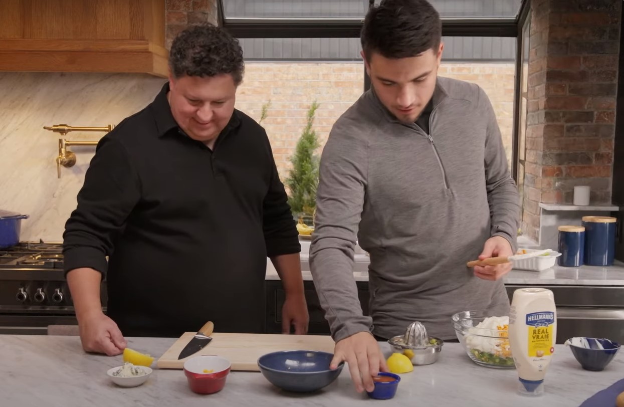 Hellmann's lance une série de vidéos mettant en vedette des « légendes du CH »