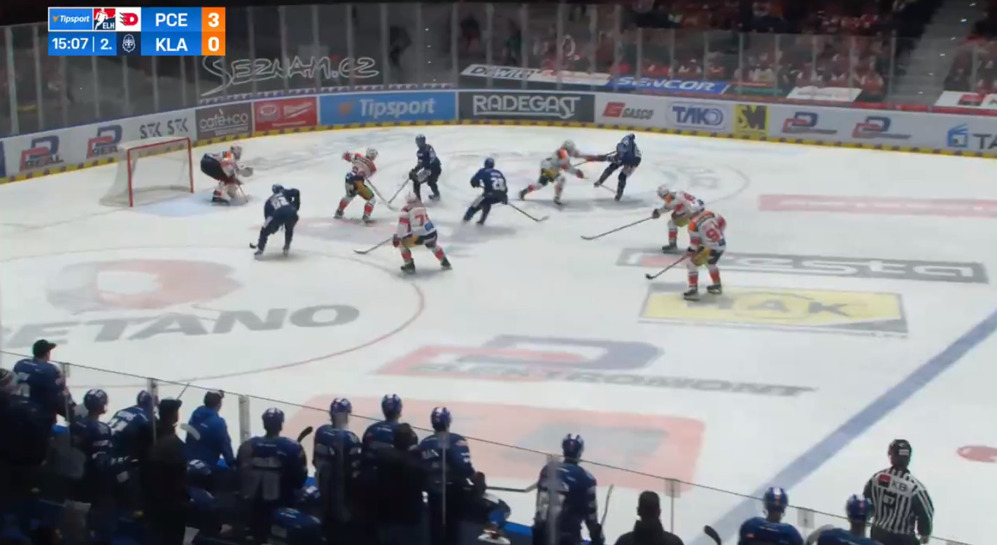 À son premier match cette saison, Jaromir Jagr a récolté une passe